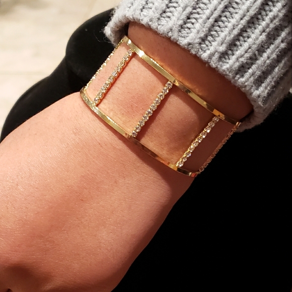 Gold Tone Rhinestone Cuff Bracelet - Picture 1 of 4